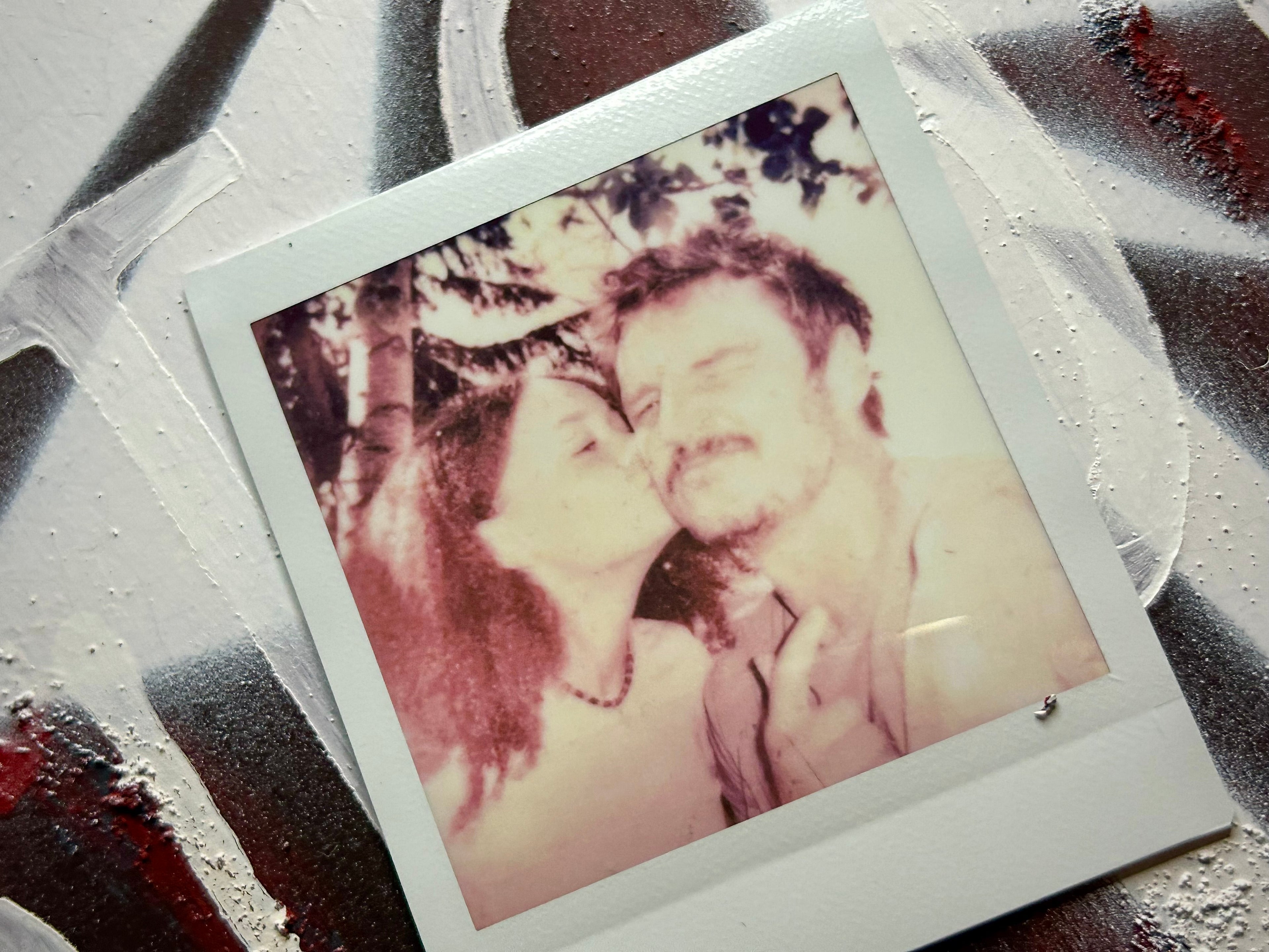 Love & Laughter - Polaroids (TV Series)