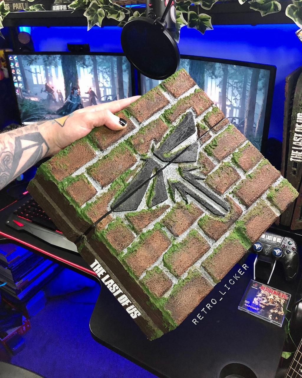 The Console Customisation
