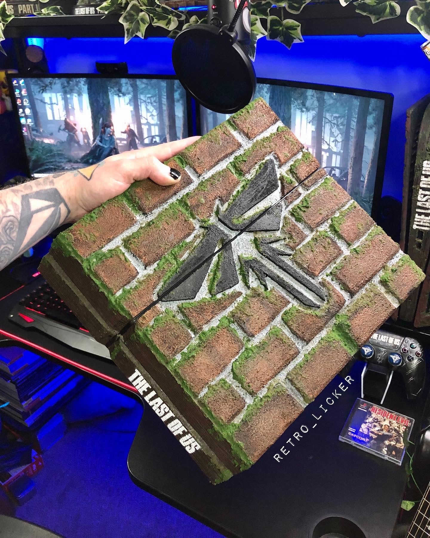 The Console Customisation