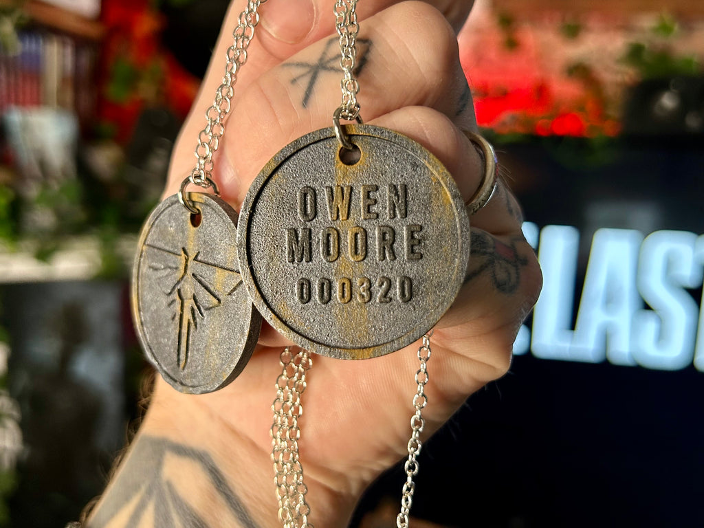 The Resistance Pendant (The Boyfriend)