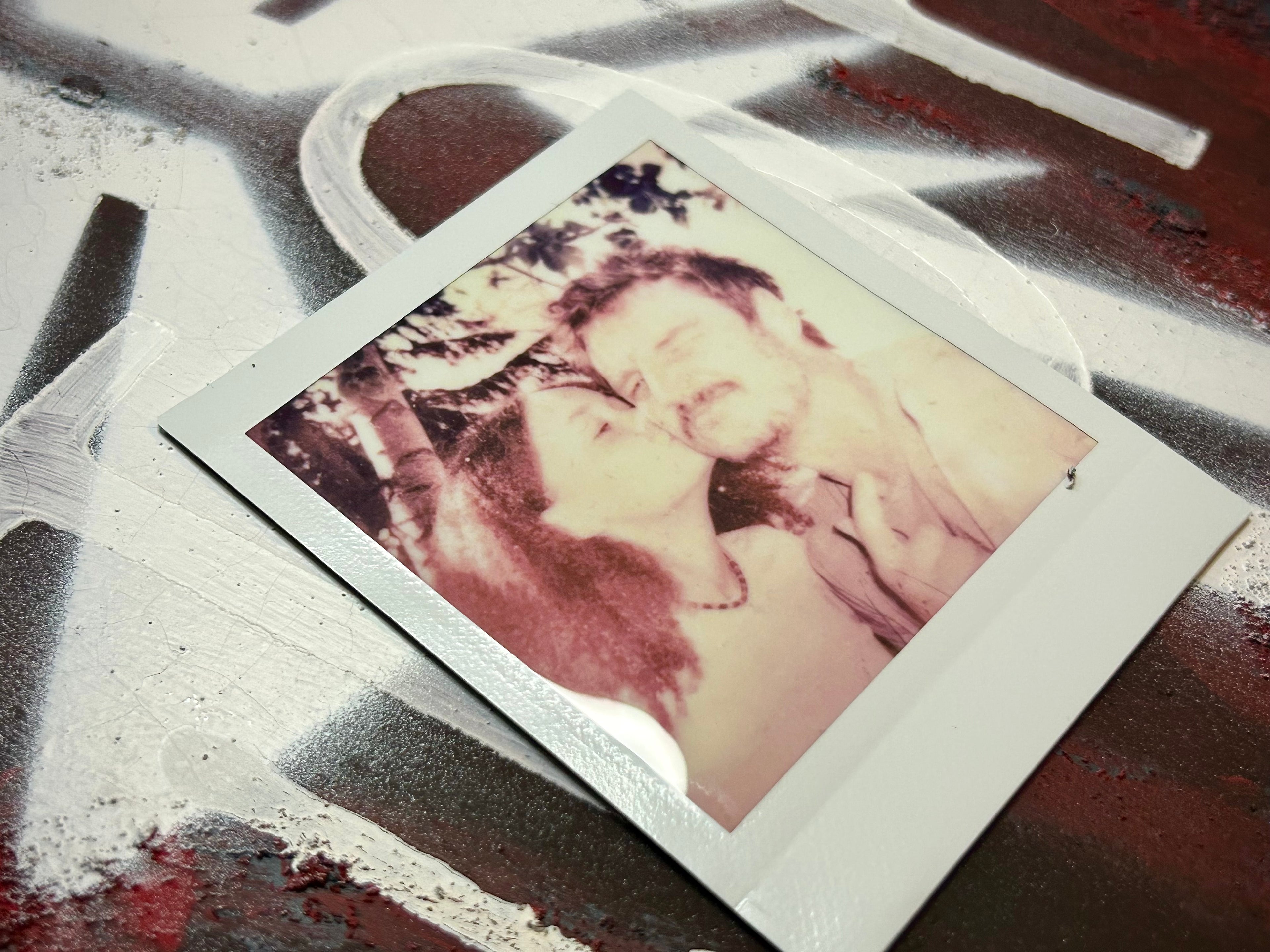 Love & Laughter - Polaroids (TV Series)
