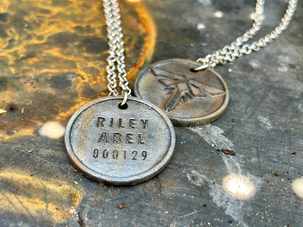 The Resistance Pendant (The Best Friend)