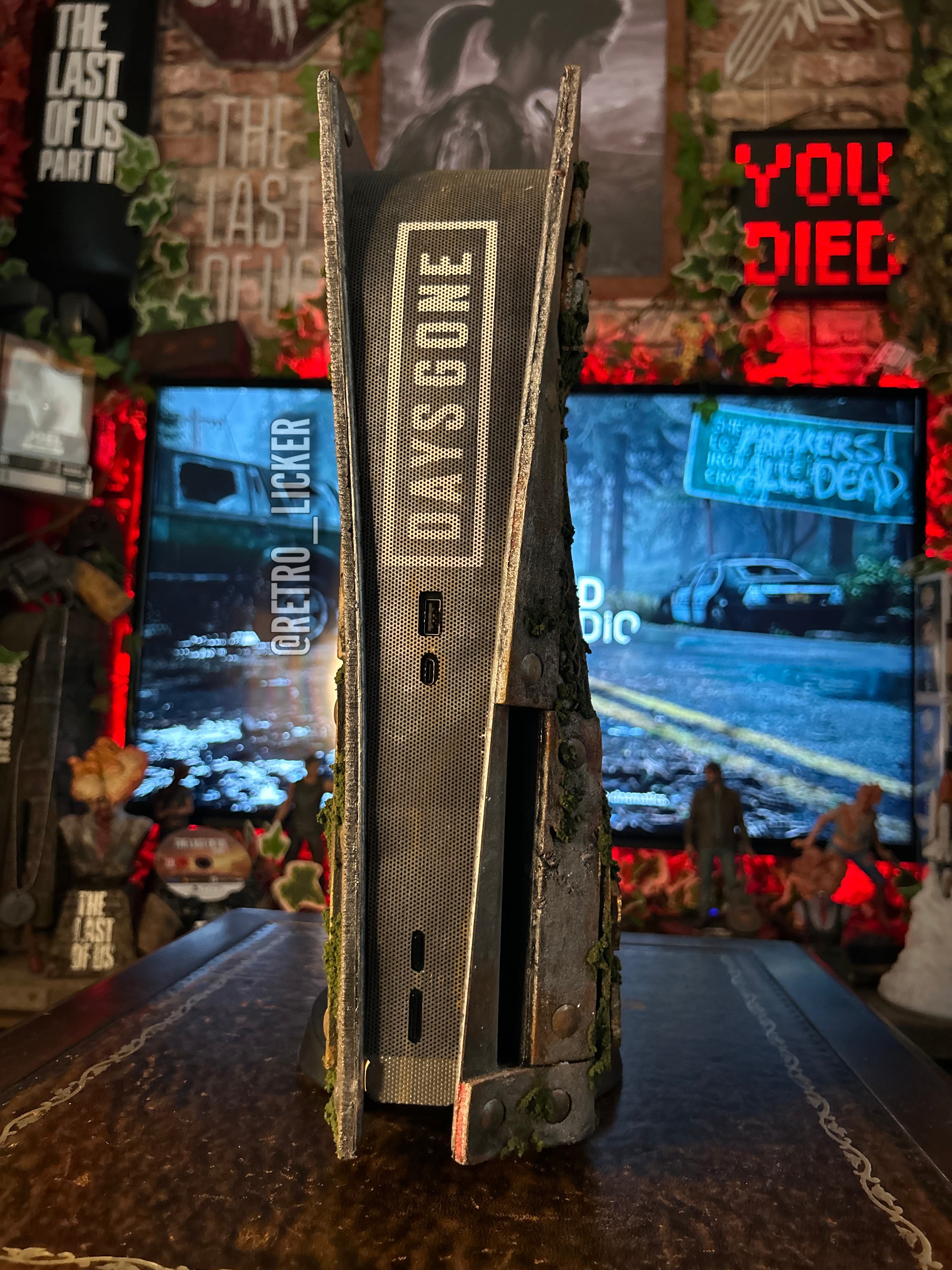 The Custom Console - Plates (Preorder)