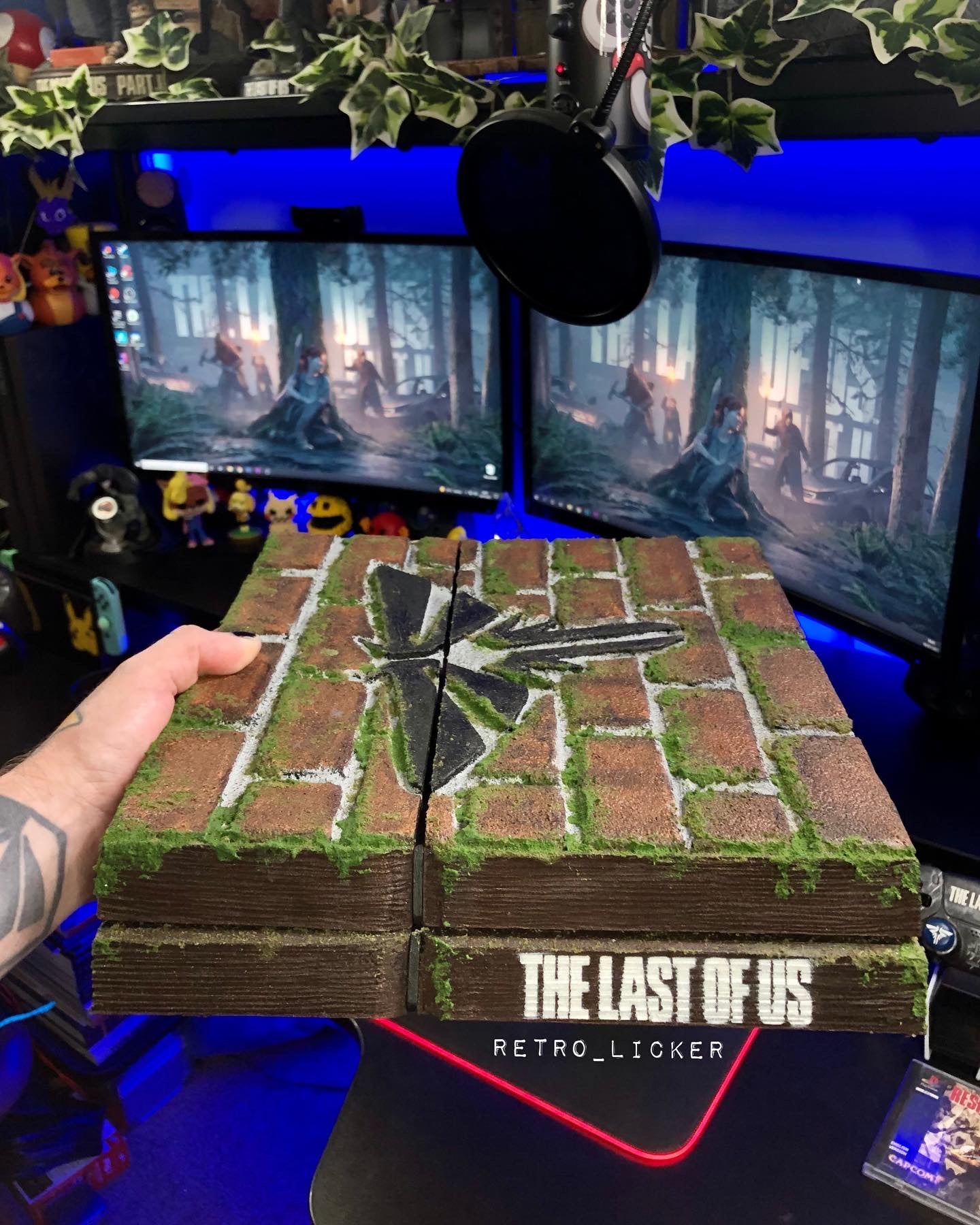 The Console Customisation