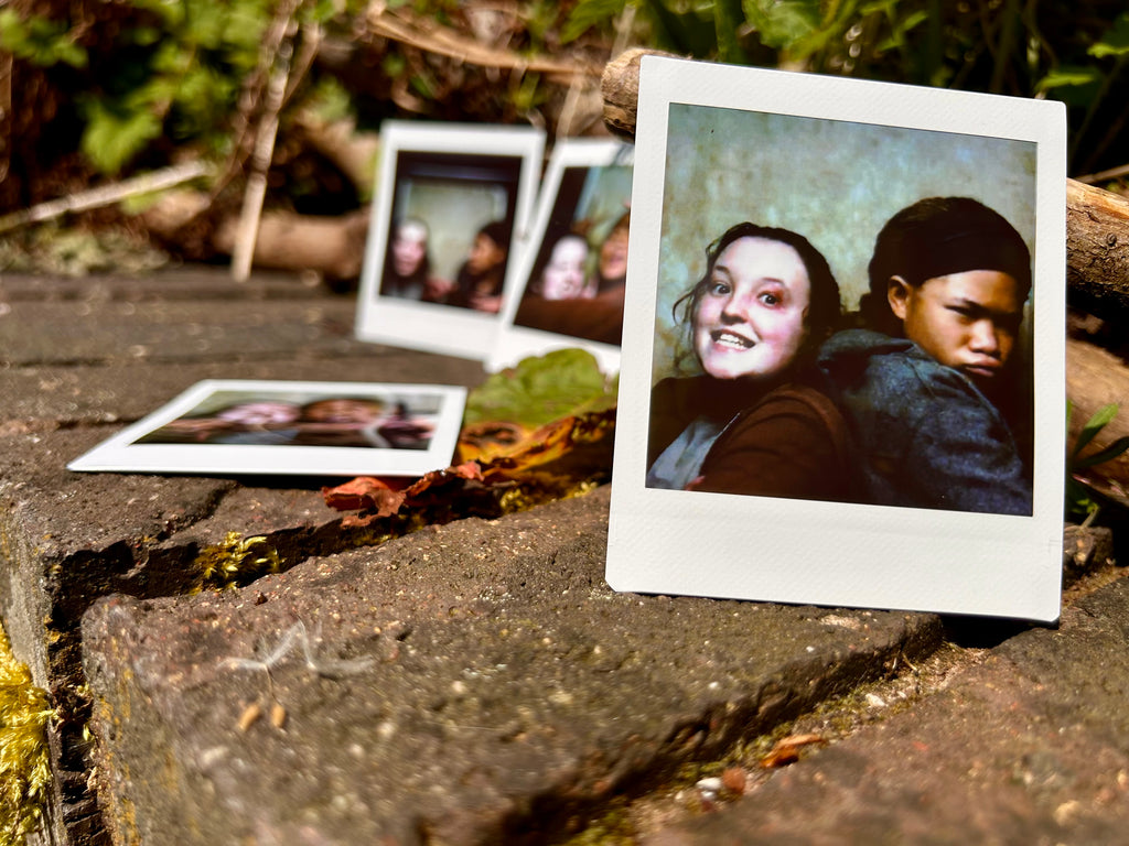 Back to Back - Polaroid (TV Series)