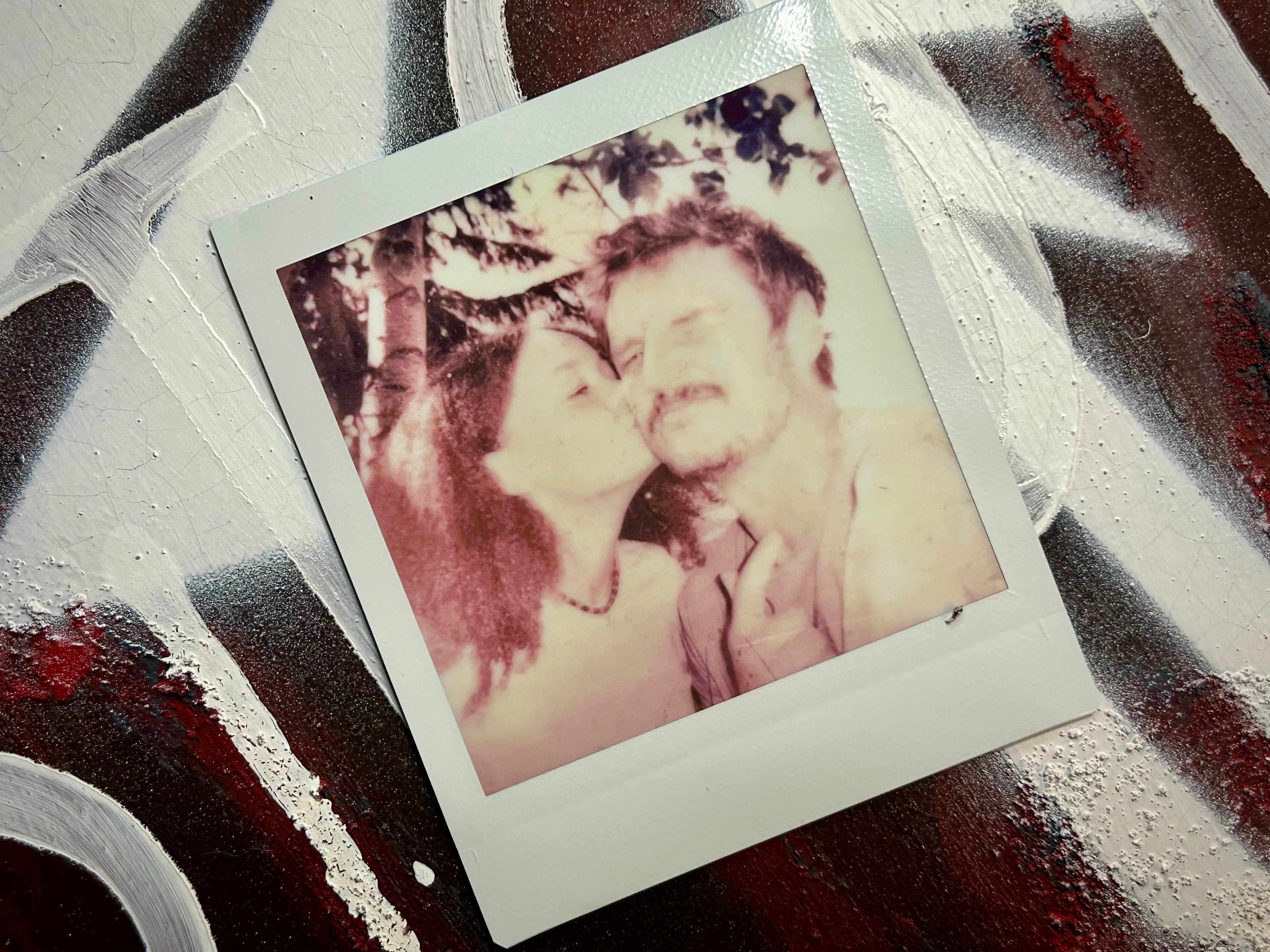 Love & Laughter - Polaroids (TV Series)