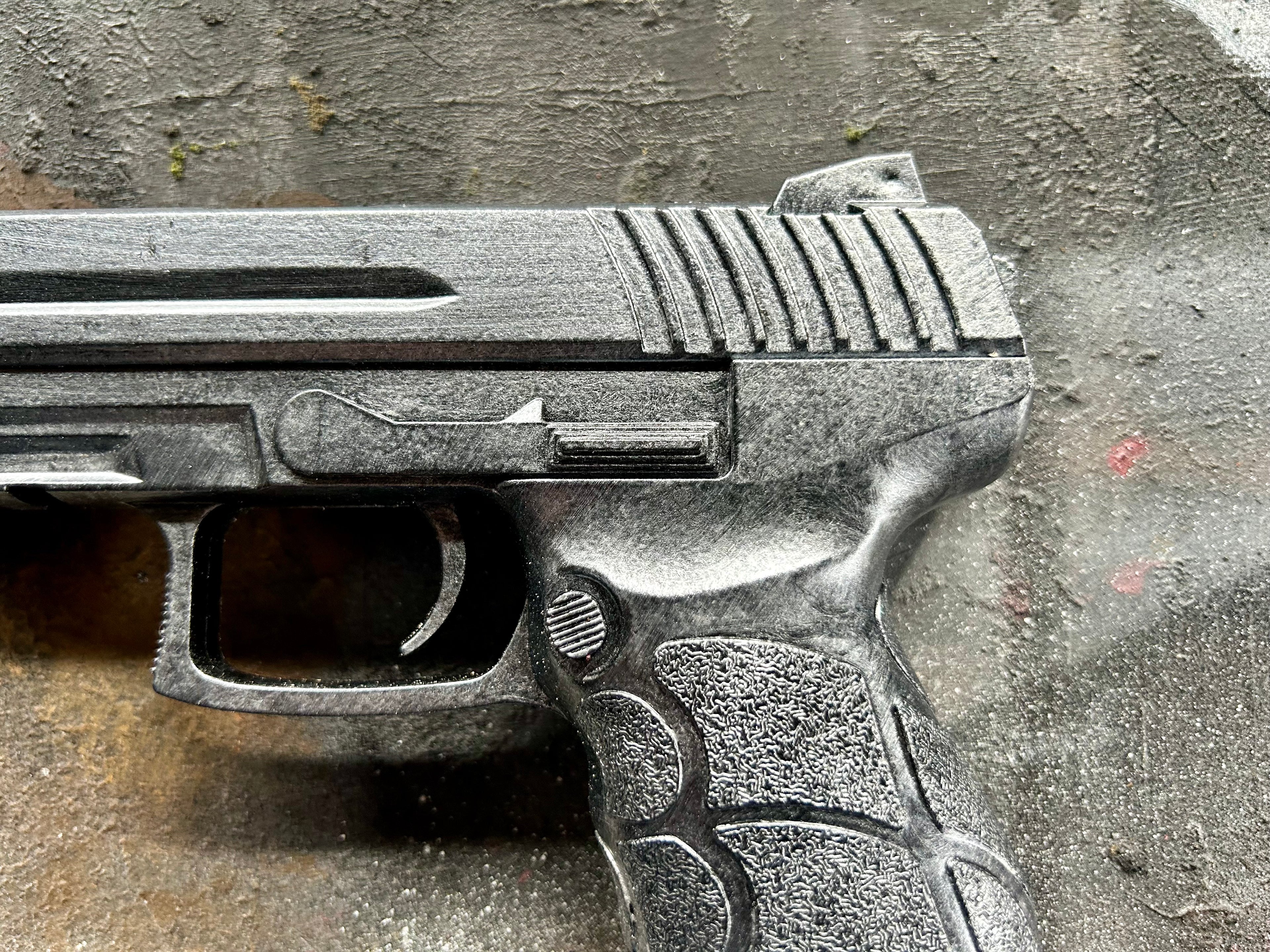 9mm Replica