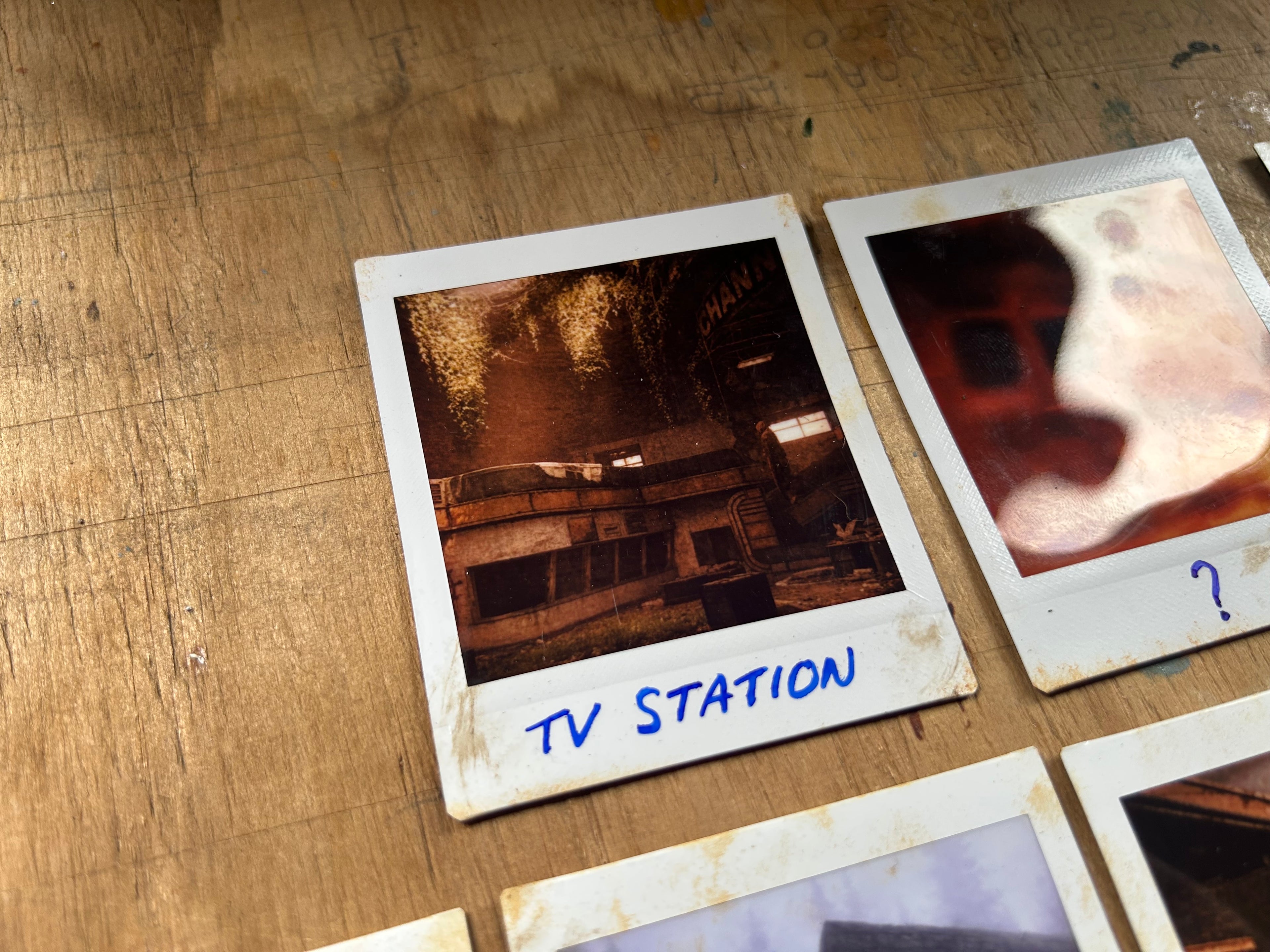 Locations - Polaroids